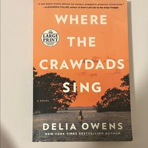 Where the Crawdads Sing Large Print Book